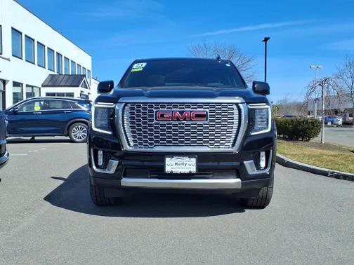 Onyx Black 2023 GMC Yukon Denali