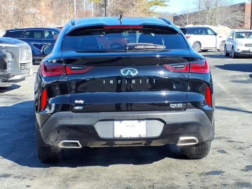 2023 INFINITI QX55 LUXE