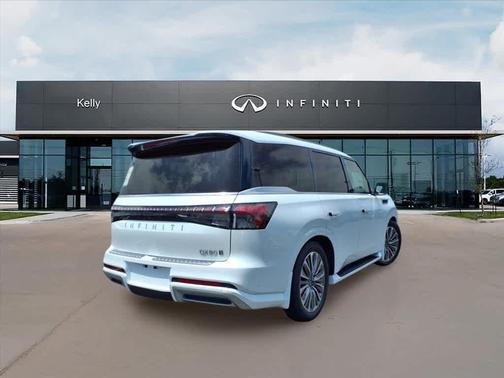 2025 INFINITI QX80 Luxe