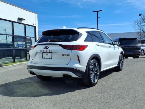 2024 INFINITI QX50 SPORT