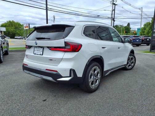2024 BMW X1 xDrive28i