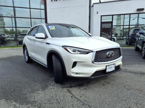 2022 INFINITI QX50 Luxe