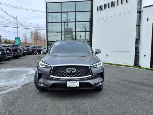 2022 INFINITI QX50 Luxe