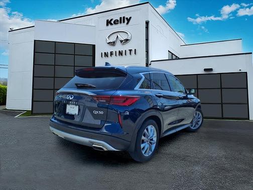 2022 INFINITI QX50 ESSENTIAL