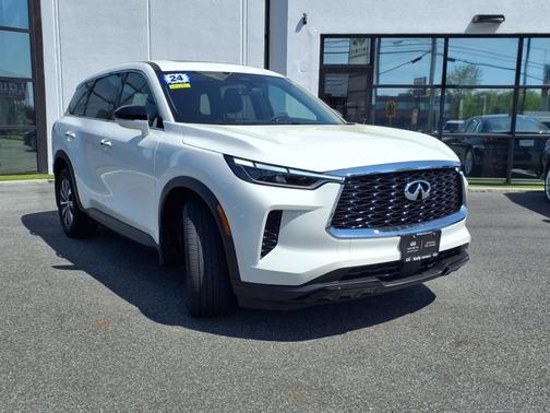 2024 INFINITI QX60 Pure