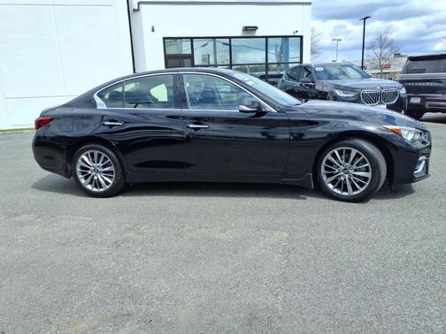 Black Obsidian 2023 INFINITI Q50 LUXE