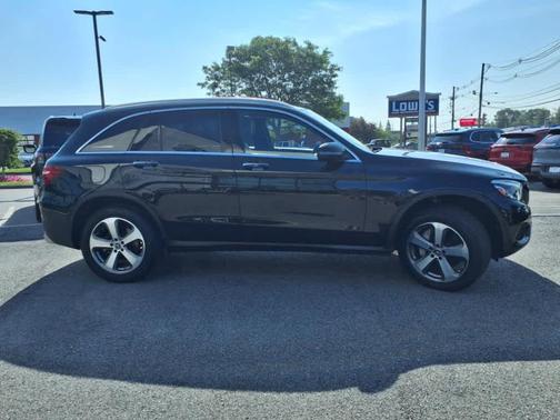 2019 Mercedes-Benz GLC 300 Base 4MATIC