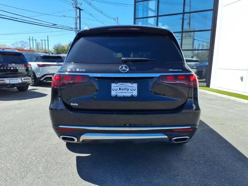 Obsidian Black Metallic 2025 Mercedes-Benz GLS 450 4MATIC