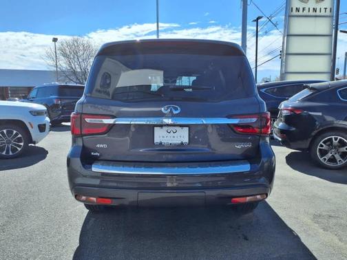 2024 INFINITI QX80 SENSORY