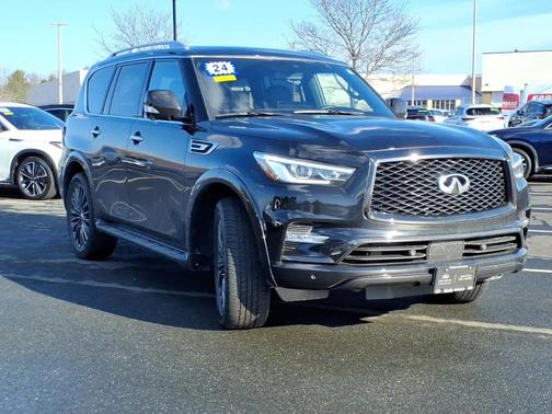 2024 INFINITI QX80 SENSORY