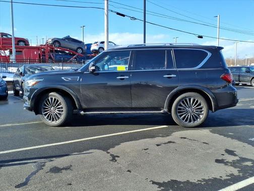 2024 INFINITI QX80 SENSORY