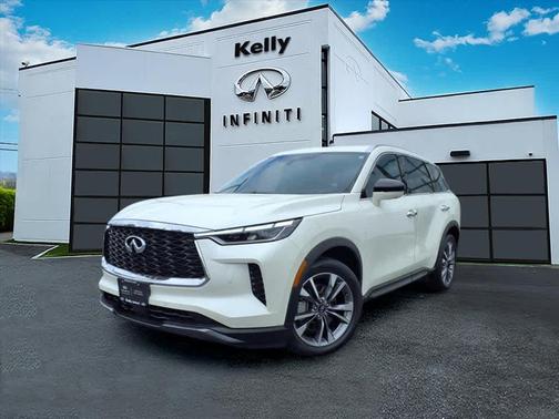 2022 INFINITI QX60 Luxe