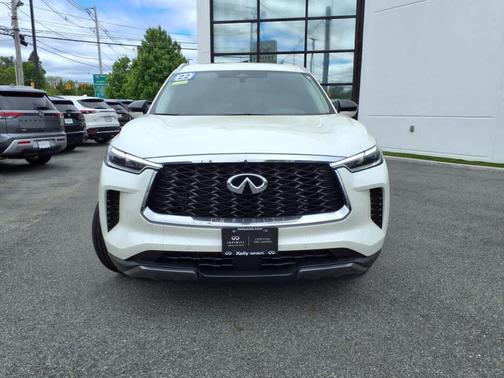 2022 INFINITI QX60 Luxe