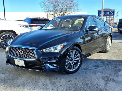 2023 INFINITI Q50 LUXE