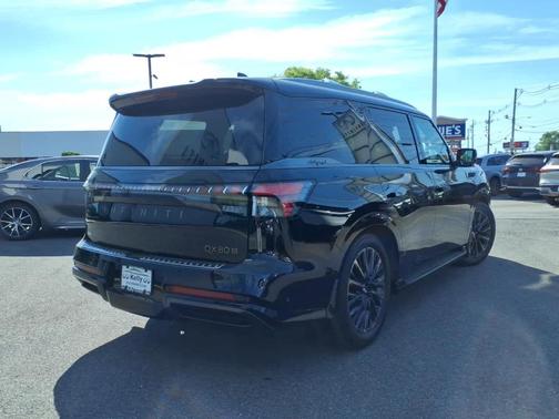 Diamond Black 2025 INFINITI QX80 AUTOGRAPH