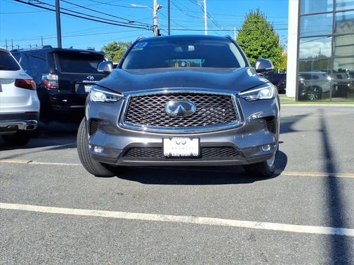 2022 INFINITI QX50 Luxe