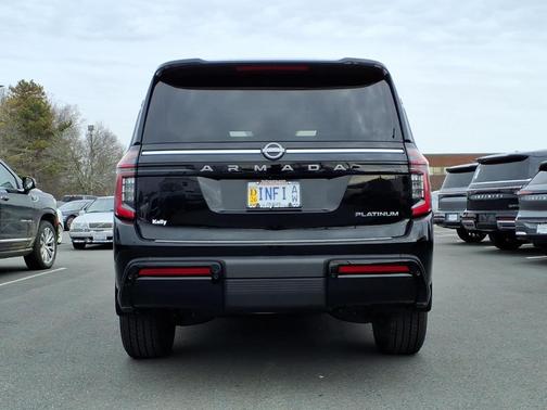 2025 Nissan Armada Platinum