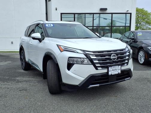 2024 Nissan Rogue Platinum