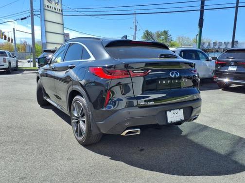 2022 INFINITI QX55 ESSENTIAL