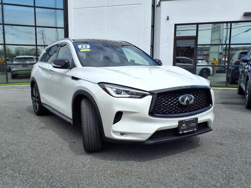 2022 INFINITI QX50 Luxe