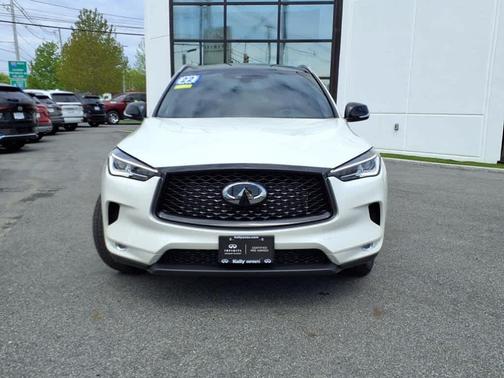 2022 INFINITI QX50 Luxe