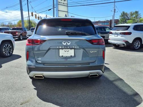 2022 INFINITI QX50 ESSENTIAL