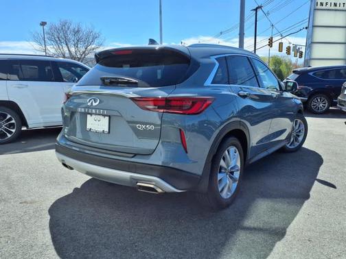2022 INFINITI QX50 ESSENTIAL