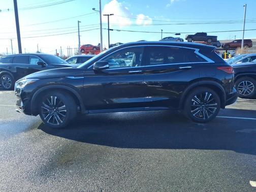 2023 INFINITI QX50 SENSORY