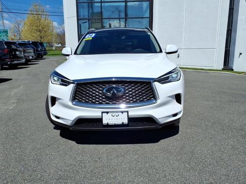 Cloud White 2024 INFINITI QX50 Luxe