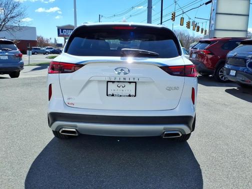 Cloud White 2024 INFINITI QX50 Luxe