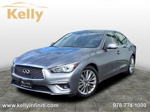 2022 INFINITI Q50 LUXE