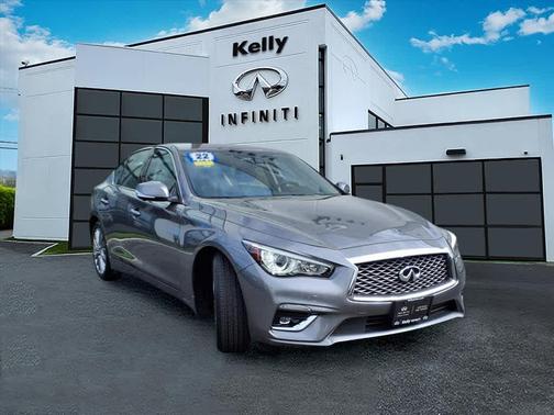 2022 INFINITI Q50 LUXE