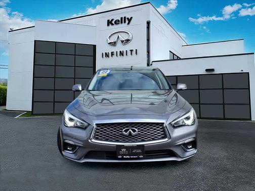 2022 INFINITI Q50 LUXE