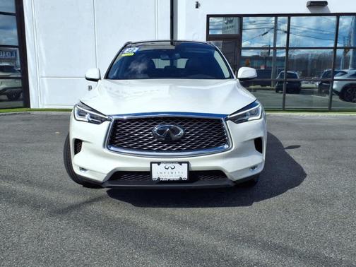 2022 INFINITI QX50 Luxe