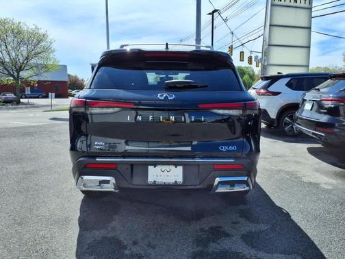 2022 INFINITI QX60 SENSORY