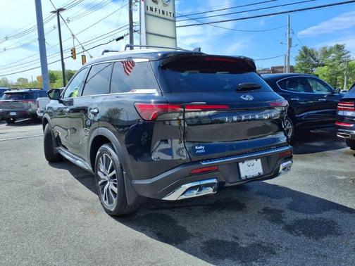 2022 INFINITI QX60 SENSORY