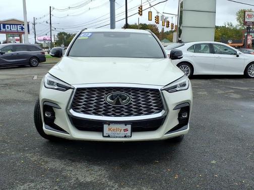 Majestic White 2022 INFINITI QX55 ESSENTIAL