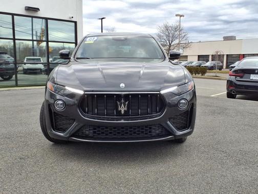 2023 Maserati Levante Modena