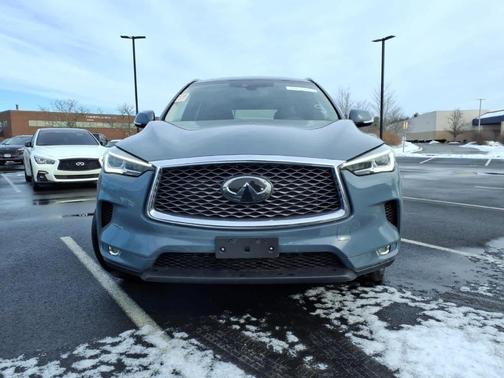 2022 INFINITI QX50 Luxe