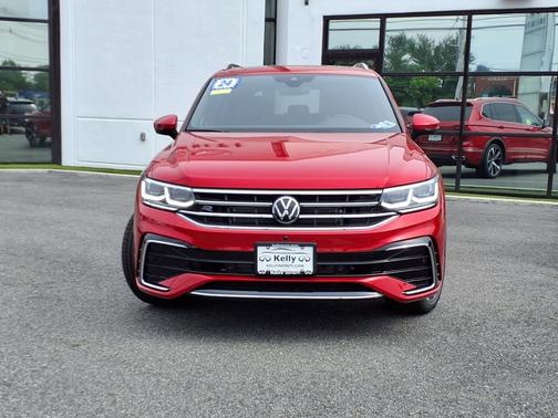 2024 Volkswagen Tiguan 2.0T SEL R-Line