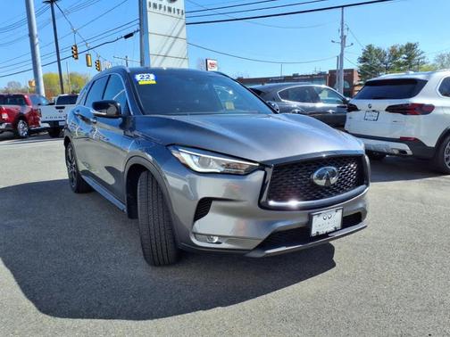 2022 INFINITI QX50 Luxe