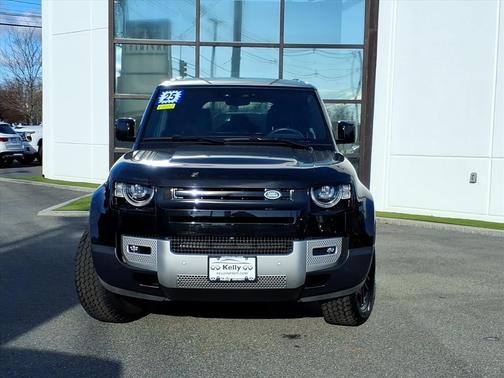 2025 Land Rover Defender P300