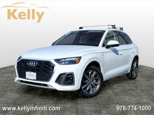 2022 Audi Q5 45 S line Premium Plus