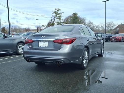 Graphite Shadow 2024 INFINITI Q50 LUXE