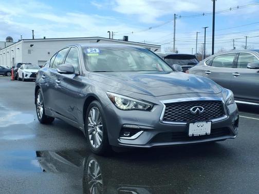 Graphite Shadow 2024 INFINITI Q50 LUXE