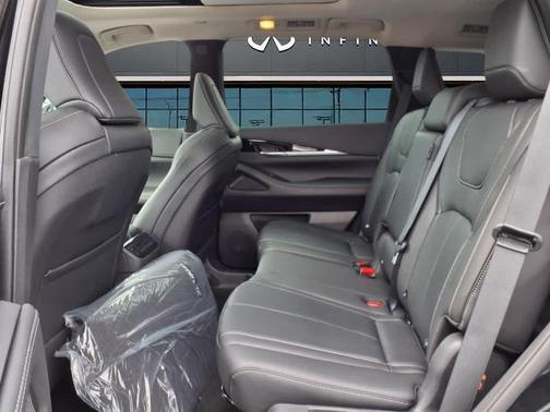 2025 INFINITI QX60 Pure