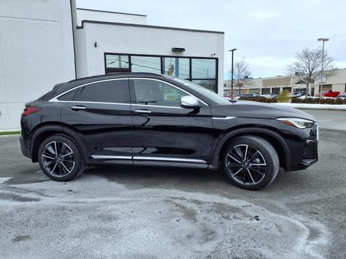 2023 INFINITI QX55 ESSENTIAL