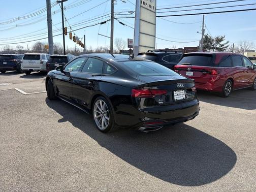 2025 Audi A5 Sportback S line Premium