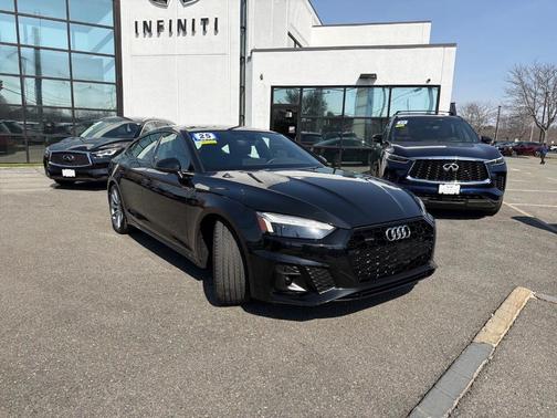 2025 Audi A5 Sportback S line Premium