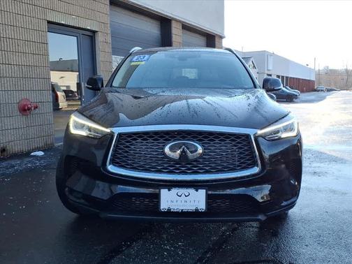 2023 INFINITI QX50 Luxe